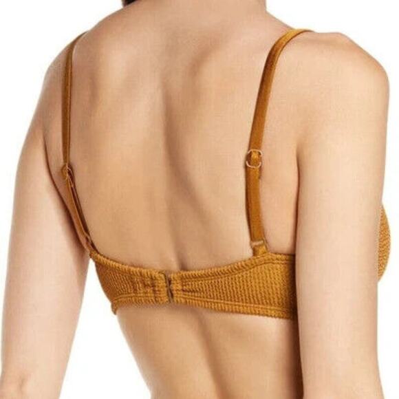 Good American Crinkle Always Fits Twist Front Bikini‎ Top in Bronze Size 1 (Sm) - Picture 2 of 8